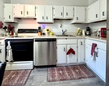 460 Asbury Ridge - Photo Thumbnail 3