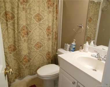 1725 Summer Street - Photo Thumbnail 12