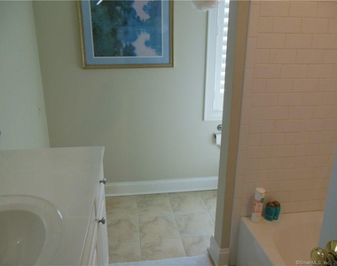 1725 Summer Street - Photo Thumbnail 15