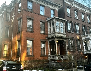 95 Olive Street - Photo Thumbnail 1