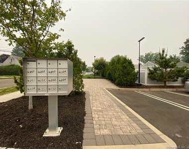 314 Bridgeport Avenue - Photo Thumbnail 2