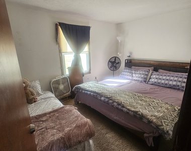49 Long Meadow Drive - Photo Thumbnail 4