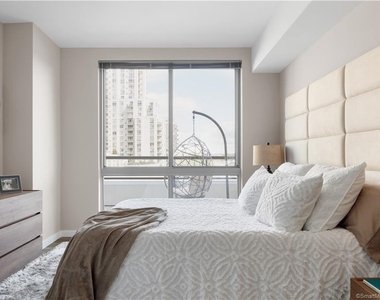 850 Pacific Street - Photo Thumbnail 10