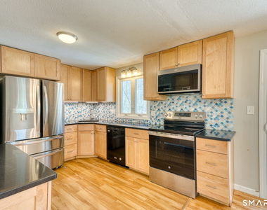 371 Warrenville Road - Photo Thumbnail 13