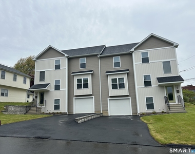 62 Soundview Avenue - Photo Thumbnail 7