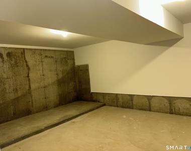 62 Soundview Avenue - Photo Thumbnail 6