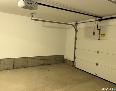 62 Soundview Avenue - Photo Thumbnail 5