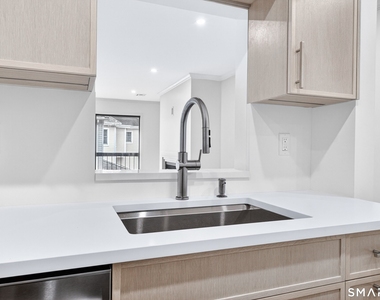 1500 Bedford Street - Photo Thumbnail 6