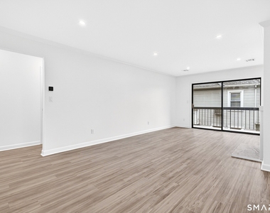 1500 Bedford Street - Photo Thumbnail 7