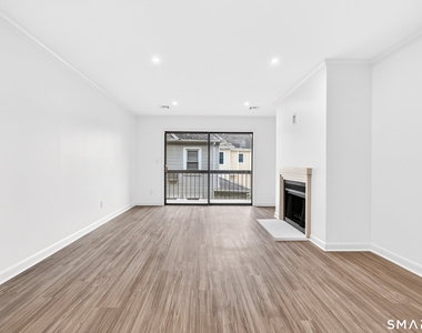 1500 Bedford Street - Photo Thumbnail 8
