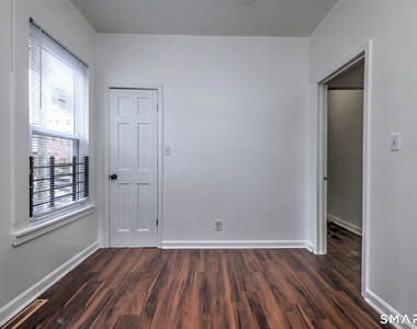 483 Ferry Street - Photo Thumbnail 24