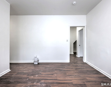 483 Ferry Street - Photo Thumbnail 10