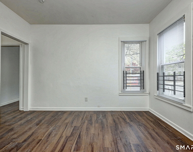 483 Ferry Street - Photo Thumbnail 11