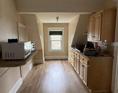 65 Park Street - Photo Thumbnail 4