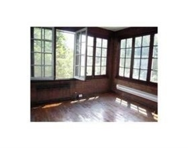 407 Biddle Ave - Photo Thumbnail 10