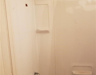 1120 Swissvale Ave - Photo Thumbnail 11
