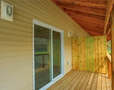 153 Kathleen Dr - Photo Thumbnail 13