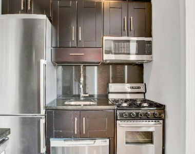 234 Mott Street - Photo Thumbnail 5