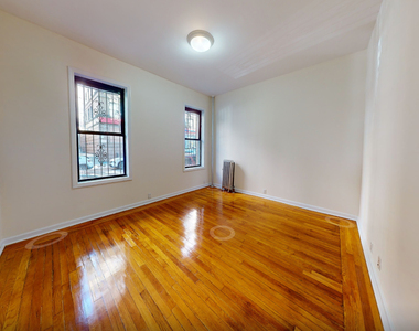 West 170th Street - Photo Thumbnail 1
