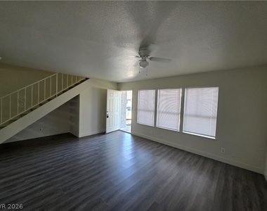 3364 Royce Court - Photo Thumbnail 13