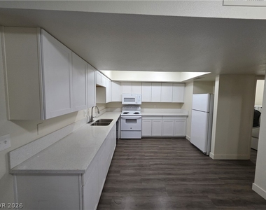3364 Royce Court - Photo Thumbnail 39