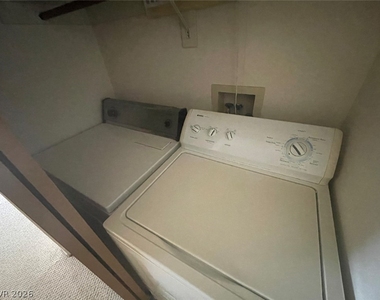 4181 Gannet Circle - Photo Thumbnail 16