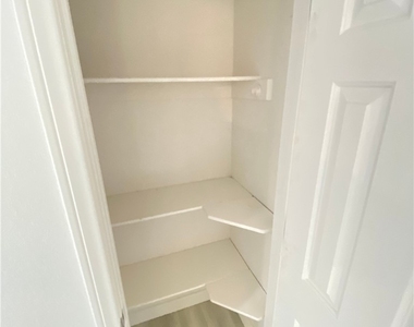 601 Cabrillo Circle - Photo Thumbnail 14