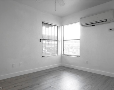 510 Elm Drive - Photo Thumbnail 21