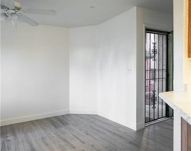 510 Elm Drive - Photo Thumbnail 2