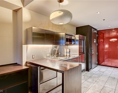4381 W Flamingo Road - Photo Thumbnail 8