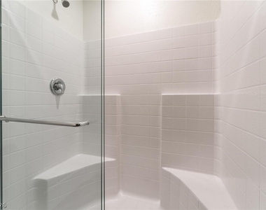 4149 Gold Desert Street - Photo Thumbnail 22