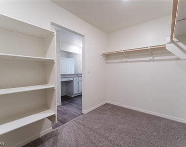 4149 Gold Desert Street - Photo Thumbnail 23
