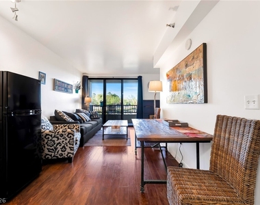 29 Montelago Boulevard - Photo Thumbnail 7