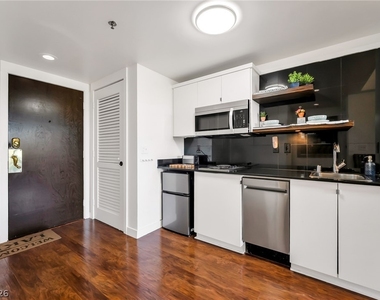 29 Montelago Boulevard - Photo Thumbnail 5