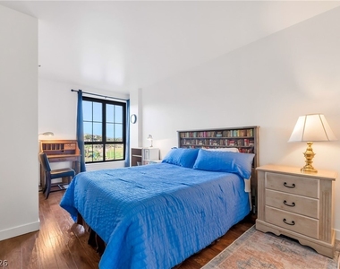 29 Montelago Boulevard - Photo Thumbnail 12