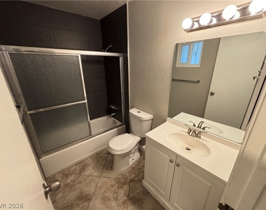 5320 Swenson Street - Photo Thumbnail 7