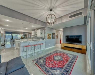 4575 Dean Martin Drive - Photo Thumbnail 13