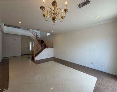10115 Capistrello Avenue - Photo Thumbnail 3