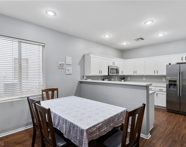 1217 Cove Palisades Drive - Photo Thumbnail 8