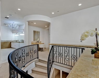 8 Rue Mediterra Drive - Photo Thumbnail 31