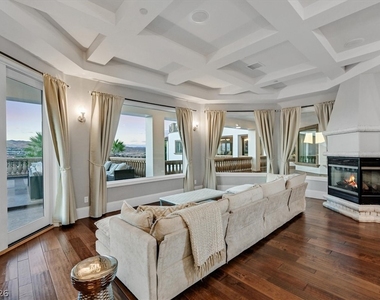8 Rue Mediterra Drive - Photo Thumbnail 28
