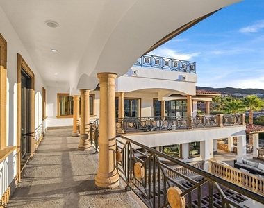 8 Rue Mediterra Drive - Photo Thumbnail 97