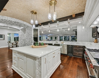 8 Rue Mediterra Drive - Photo Thumbnail 17