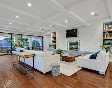 8 Rue Mediterra Drive - Photo Thumbnail 9