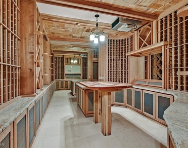 8 Rue Mediterra Drive - Photo Thumbnail 24