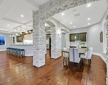 8 Rue Mediterra Drive - Photo Thumbnail 14