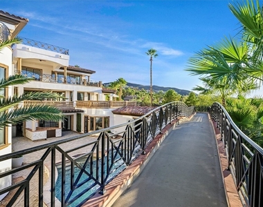 8 Rue Mediterra Drive - Photo Thumbnail 92
