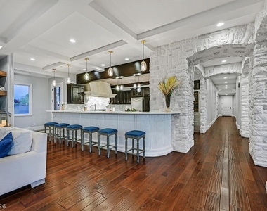 8 Rue Mediterra Drive - Photo Thumbnail 15
