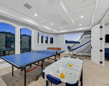 8 Rue Mediterra Drive - Photo Thumbnail 56