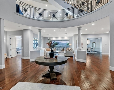 8 Rue Mediterra Drive - Photo Thumbnail 3